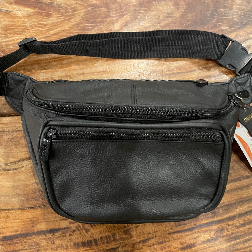 APC Vintage NWT Black Pebbled Leather Fanny Pack/Waist Belt/Waist Bag-Unisex